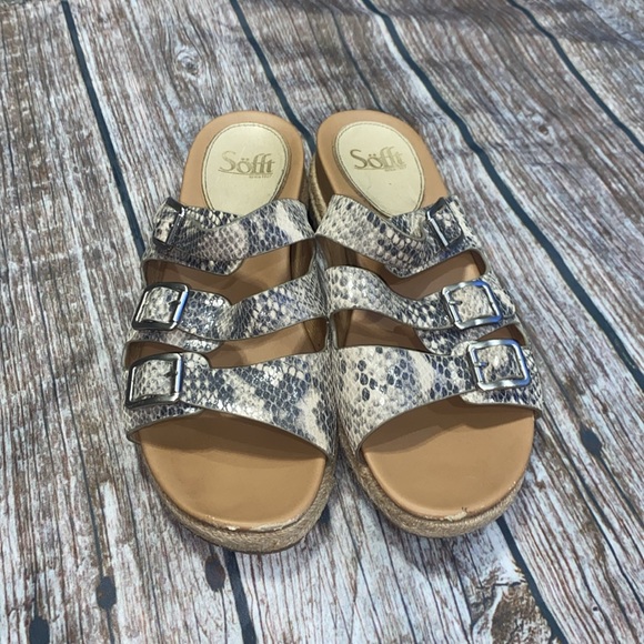 Sofft Breeze Snake Print Slide On Espadrille Sandals - Size 8.5 - Picture 2 of 8